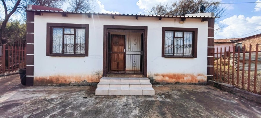 2 Bedroom Property for Sale in Promosa North West